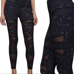 Lululemon High Times Mesh Geometric leggings SZ 10